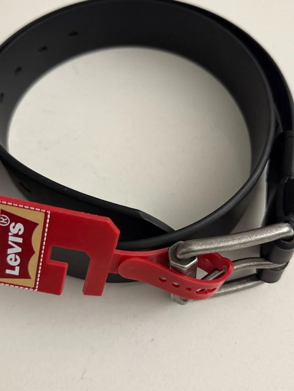 NWT Levi's Black faux Leather Belt with Silver Buckle Size 34-36